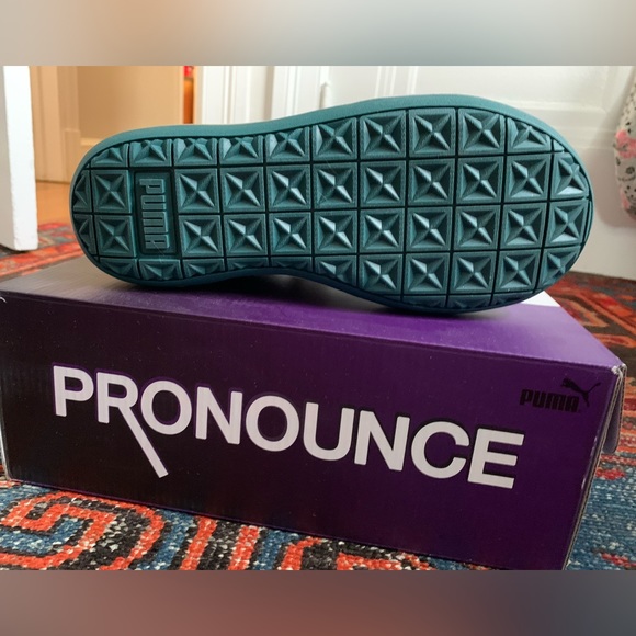 NNW: PUMA Pronounce x Suede Mayu 2 Platform Sneakers - SUPER RAD - Picture 7 of 9